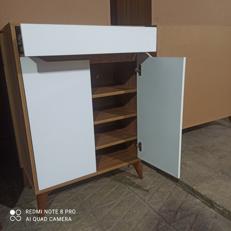 جاکفشی ونیز ۷۰ با درب باز شو از MDF - Image 11